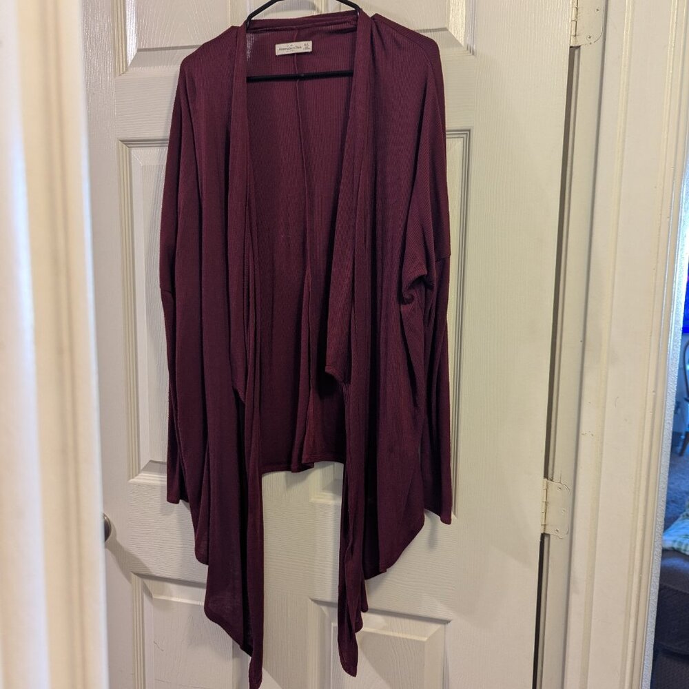 Size Medium/Large - Abercrombie & Fitch - Batwing Hi-Lo Cardigan